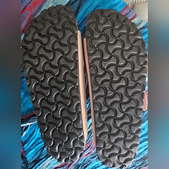 Birkenstock Arizona Big Buckle Beige With Pink Undertone Oiled Leather Sandals - Picture 8 of 10